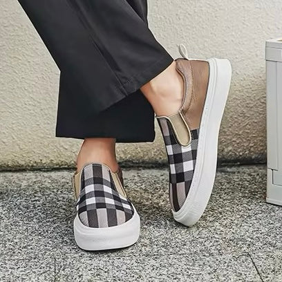 Quadro Urbano Slip-Ons
